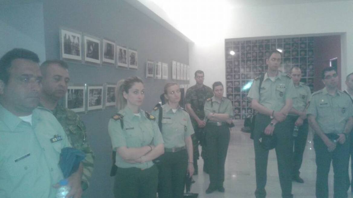 Δίστομο: Μάθημα Ιστορίας για αξιωματικούς του Πυροβολικού Θήβας 